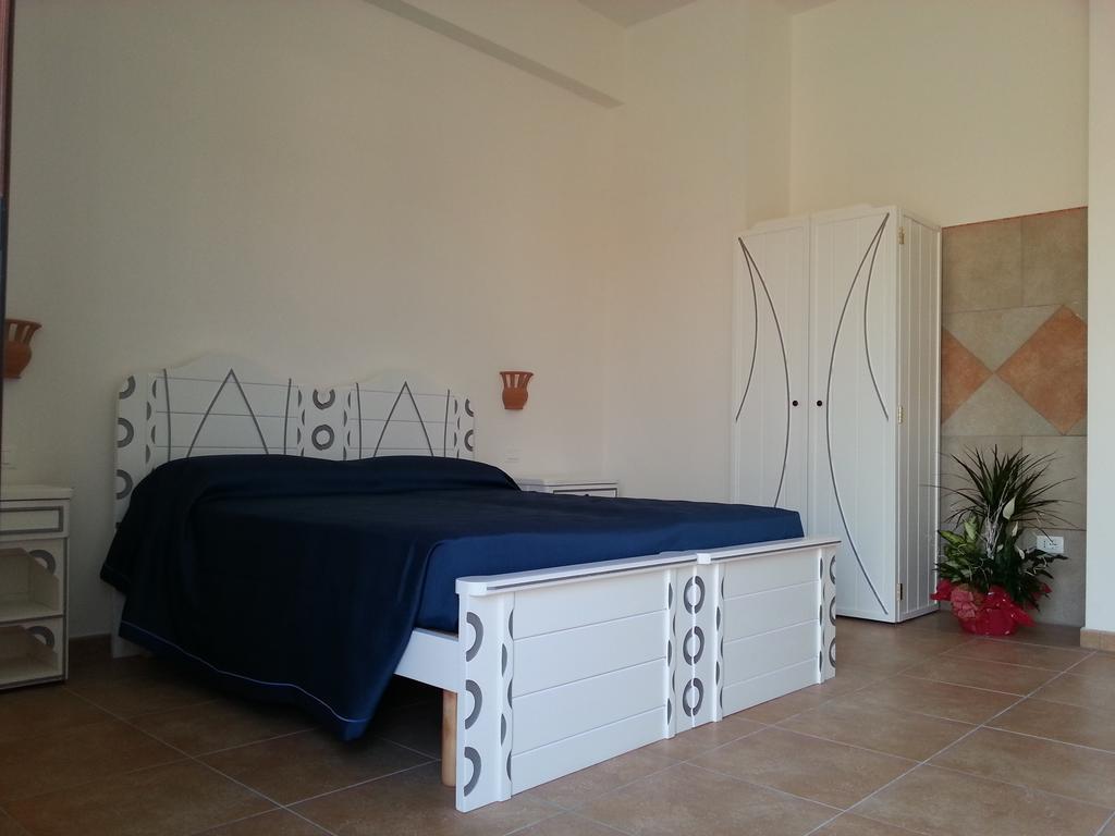Agriturismo Tenuta Don Giovanni Melendugno Pokój zdjęcie